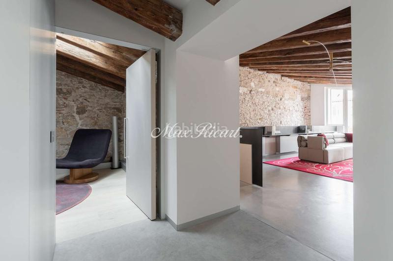 Foto 9e65d3a3-2fe5-421b-8562-21b47f4ae372. Location duplex avec chauffage piscine dans Gòtic Barcelona