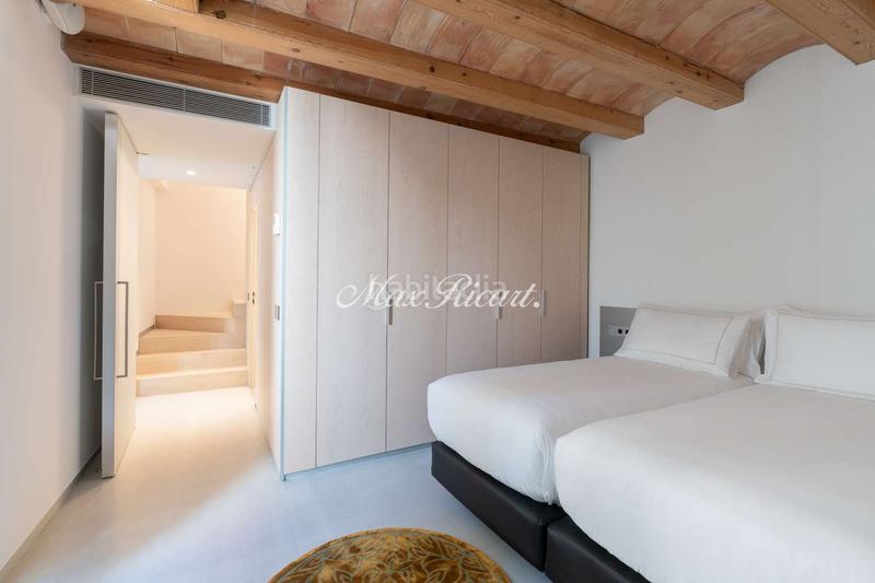 Foto 239d0042-d526-433e-b16e-adeb9d562c1b. Alquiler dúplex lujosa propiedad con terraza en palau moxó en Barcelona