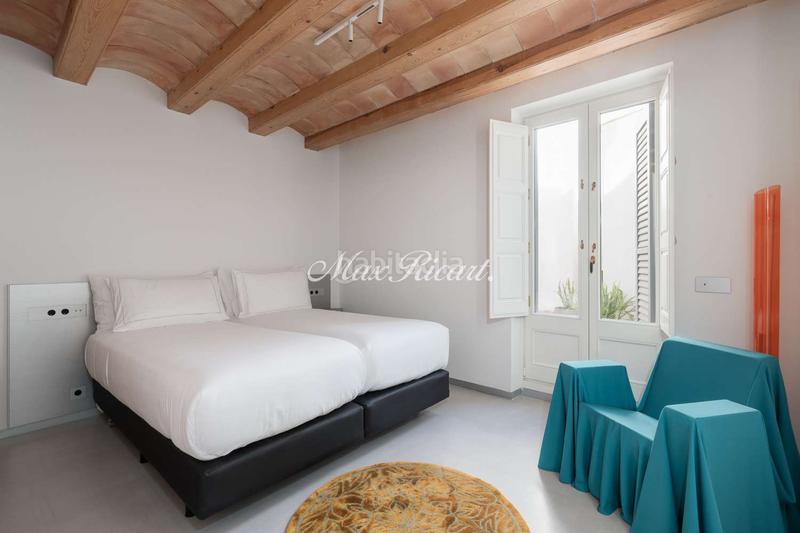 Foto 467473e3-8a39-4d32-85ef-4903eb26964f. Rent duplex with heating pool in Gòtic Barcelona