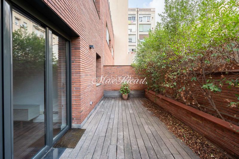 Foto 3d1fbac9-6414-4863-9bb1-35ef5763337e. Casa amb calefacció aparcament a Vila de Gràcia Barcelona