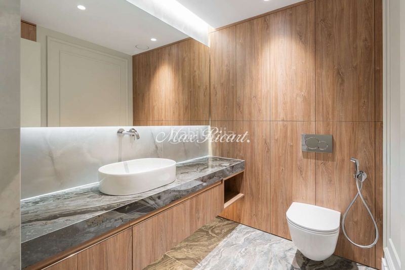 Foto 5944b0c9-73ae-43bd-ba62-8d2ec4a1d5d0. Pis amb calefacció aparcament a Dreta de l´Eixample Barcelona