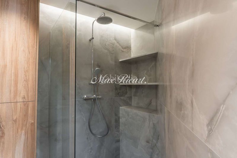 Foto 74d51d28-4fda-4ded-8c9a-e37c6a2be964. Pis amb calefacció aparcament a Dreta de l´Eixample Barcelona