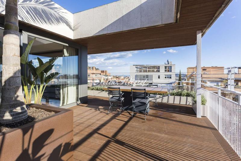 Foto 0dae7e9e-99a1-418f-9bac-dfbddd053d1e. Rent penthouse with heating parking in Sant Gervasi - Bonanova Barcelona
