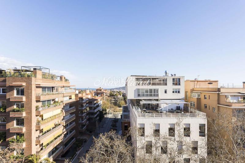 Foto 86735c9b-9f84-4def-aad7-eeaa9736a4b3. Rent penthouse with heating parking in Sant Gervasi - Bonanova Barcelona