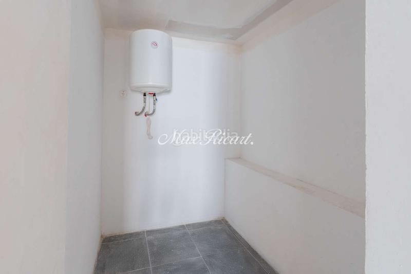 Foto d94c6cec-0f83-4f52-ac7e-87aaa63a14a8. Location local commercial avec chauffage dans Gòtic Barcelona