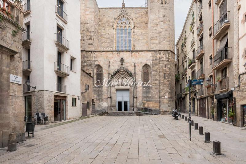 Foto 43f5a962-1d5d-4f1f-af0c-5edb5ab85941. Rent business premise with heating in Gòtic Barcelona