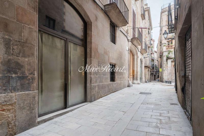 Foto b61f800c-7194-4880-b2b6-b12b8ada9a16. Rent business premise with heating in Gòtic Barcelona