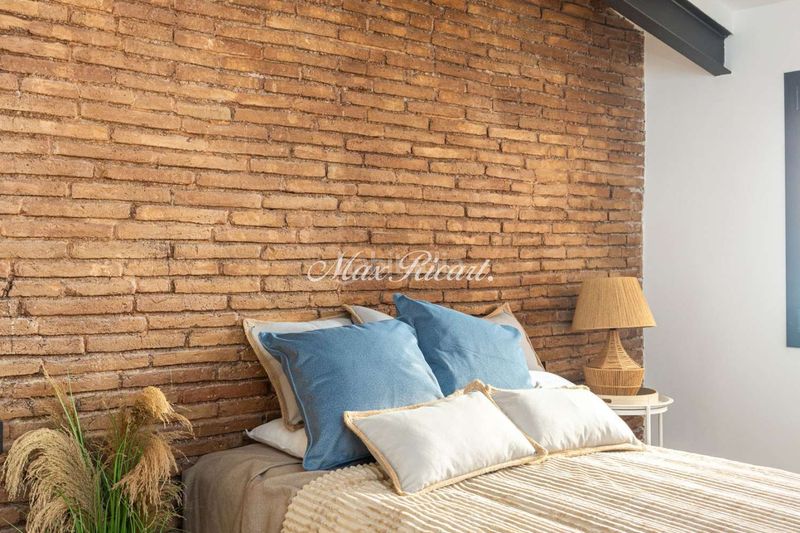 Foto 084c1239-e574-4bdb-b41b-a80846d5af64. Casa amb calefacció piscina a Sants Barcelona