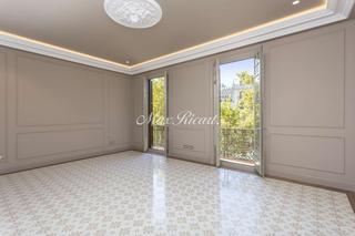 Location Appartement  N/a. Espectacular vivienda reformada en paseo de gracia