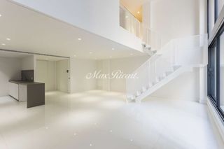 Lloguer Dúplex a Sant Gervasi - Galvany. Dúplex de obra nueva con terraza cerca paseo de gracia