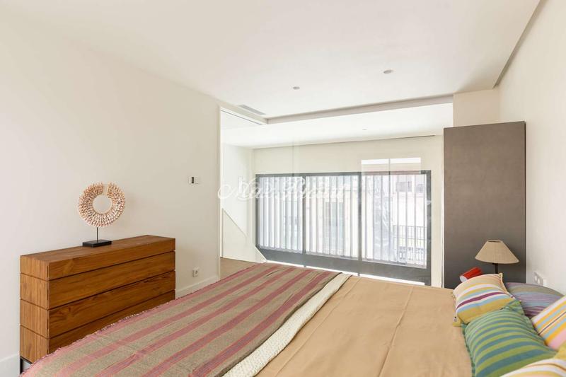 Foto c44e0987-3111-424c-8e3a-072db08d0f64. Affitto duplex con riscaldamento parcheggio piscina in Barcelona