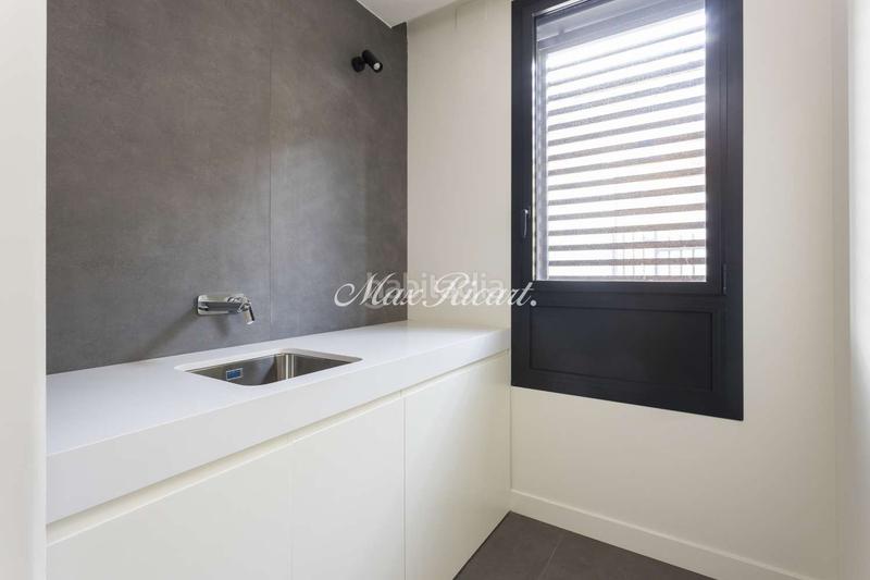 Foto 2bd73eb2-f570-4ae6-8abf-2506b6a3187b. Maison avec chauffage parking piscine dans Sarrià Barcelona