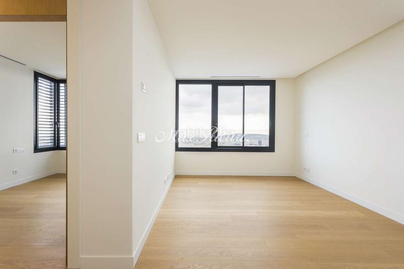 Foto 3890da0d-99eb-42e6-831f-709073785305. Maison avec chauffage parking piscine dans Sarrià Barcelona