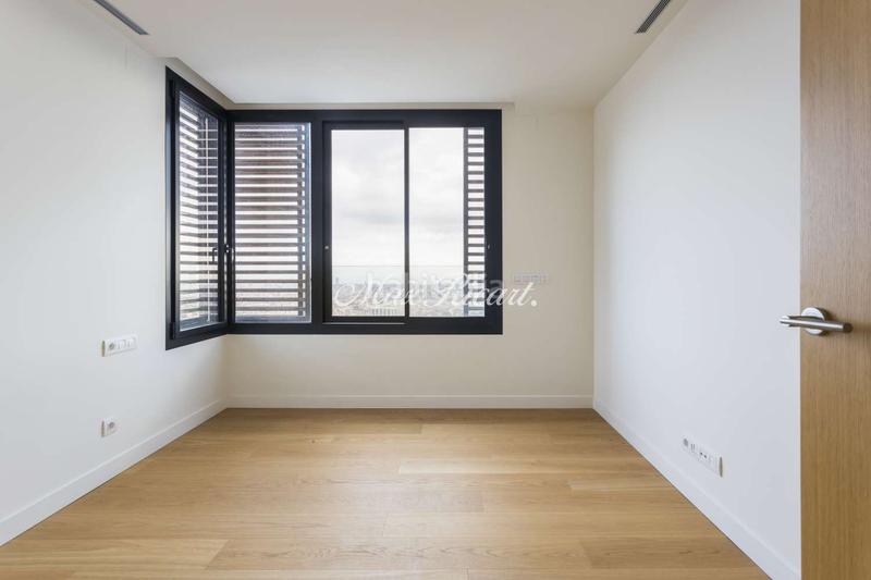 Foto d1dfedb9-a0a0-4ae9-b5fa-559ade77da76. Maison avec chauffage parking piscine dans Sarrià Barcelona