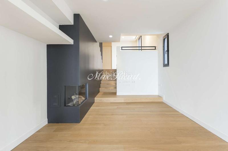 Foto 058ac551-d9a7-499a-b4d9-1c4c0e618269. Alquiler casa chalet independiente en can caralleu en Barcelona