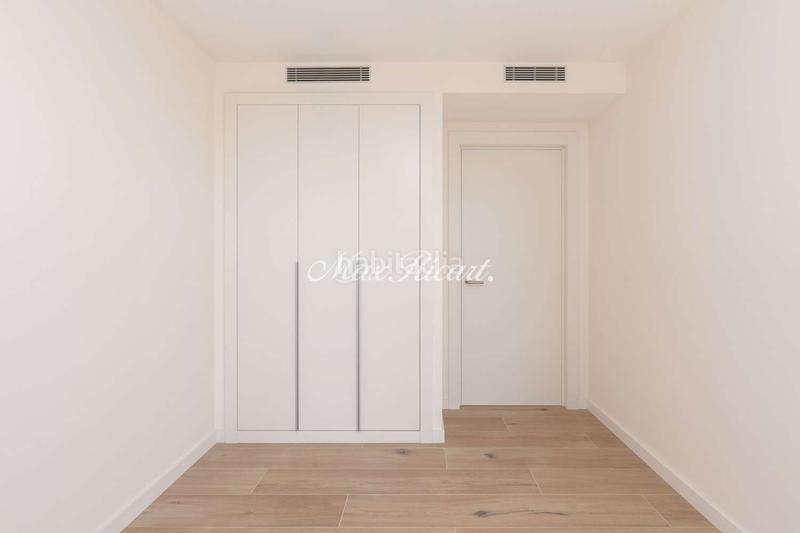 Foto b58049fa-f687-42a1-83e8-f05136d76fd7. Ático precioso apartamento de obra nueva en Finestrelles Esplugues de Llobregat