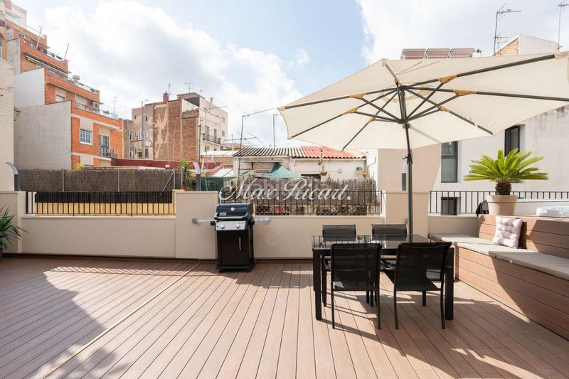 Foto 54bb01c1-b2f7-4e58-affe-b317b0ccd024. Pis amb calefacció piscina a Sants Barcelona