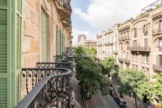 Lloguer Pis  N/a. Piso a estrenar en finca modernista del eixample dret