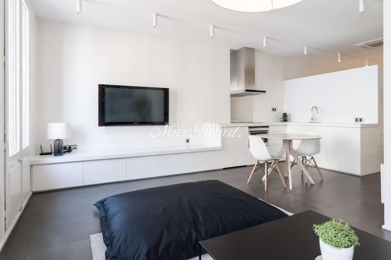 Foto 884a67ff-660f-412d-ab06-06aec1897e63. Miete loft mit heizung in Sant Gervasi - Galvany Barcelona