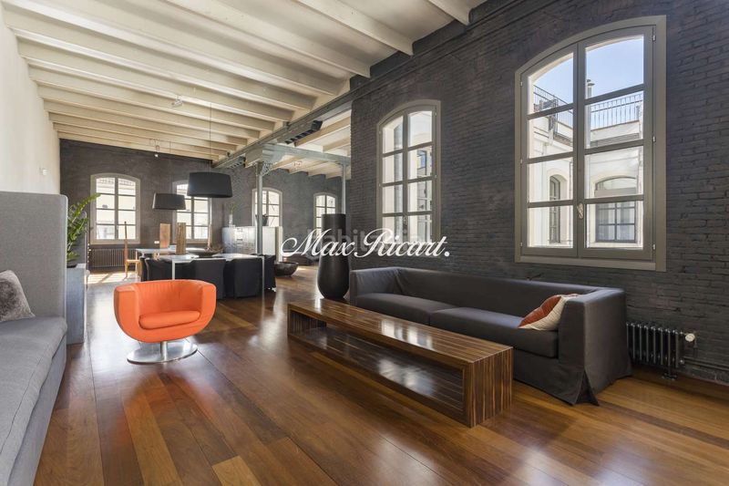 Foto 26216334-24ad-4551-ab5a-f2cf23ff323b. Rent penthouse with heating in St. Pere - Sta. Caterina - El Born Barcelona