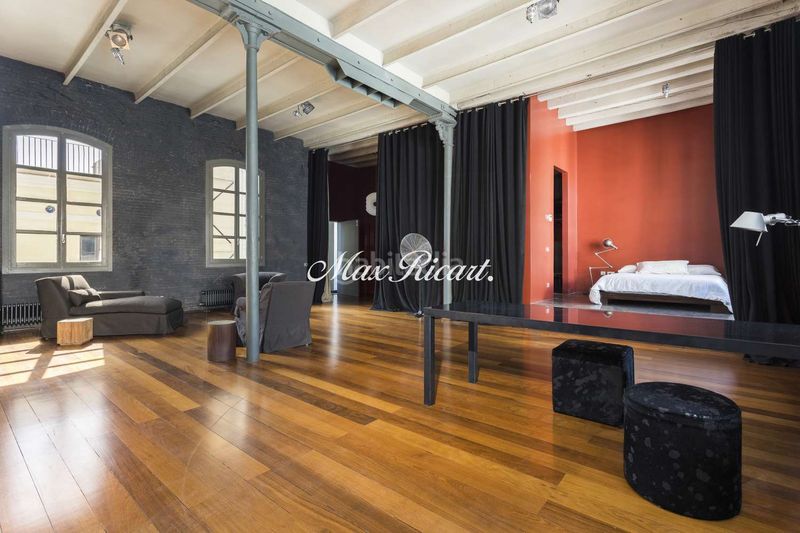 Foto 3553f95e-1cf2-48a9-909d-4c675a92d8b1. Rent penthouse with heating in St. Pere - Sta. Caterina - El Born Barcelona
