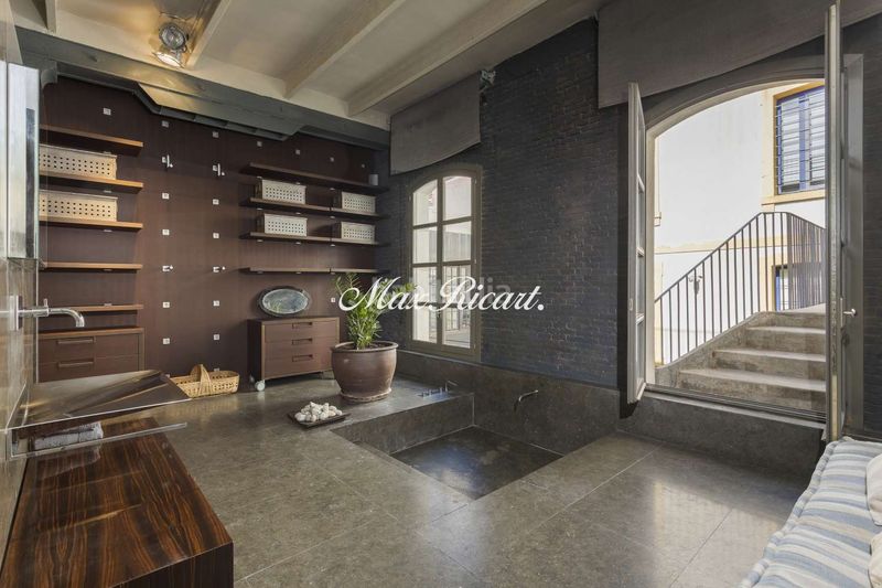 Foto 6d992cfc-a56d-4e62-a896-47cee6af812d. Rent penthouse with heating in St. Pere - Sta. Caterina - El Born Barcelona