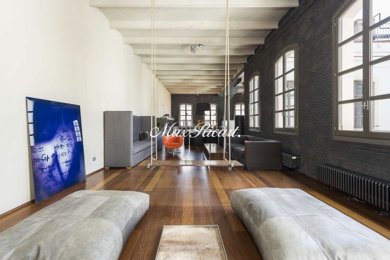 Foto ade8079d-5f23-44b6-872b-ed001dc96d23. Rent penthouse with heating in St. Pere - Sta. Caterina - El Born Barcelona