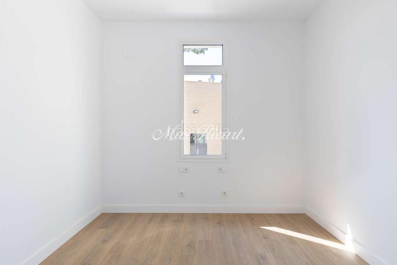 Foto 201318a3-71a9-4cc7-946a-6533bda8c601. Alquiler casa preciosa y rodeada de luz en sarriá en Barcelona