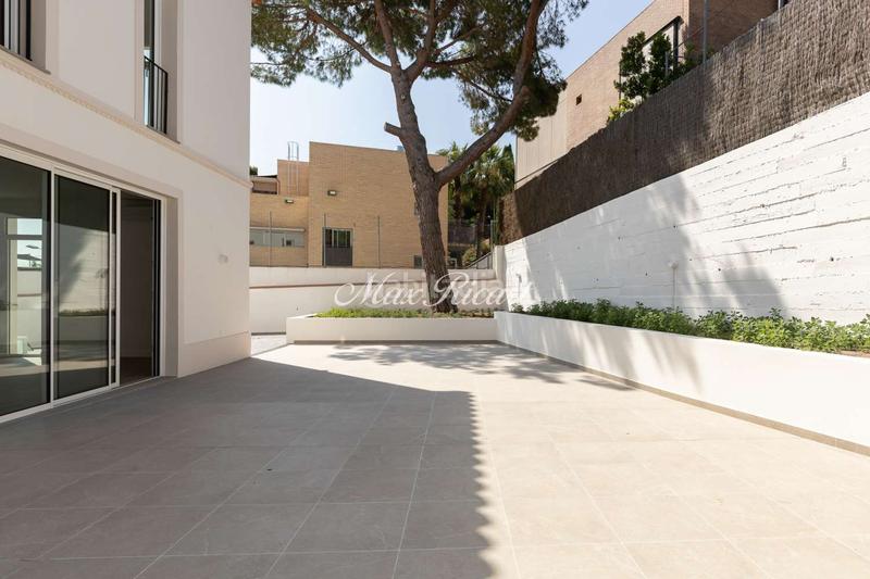 Foto 44162cda-c005-4e9f-b447-5b820965f5d5. Alquiler casa preciosa y rodeada de luz en sarriá en Barcelona