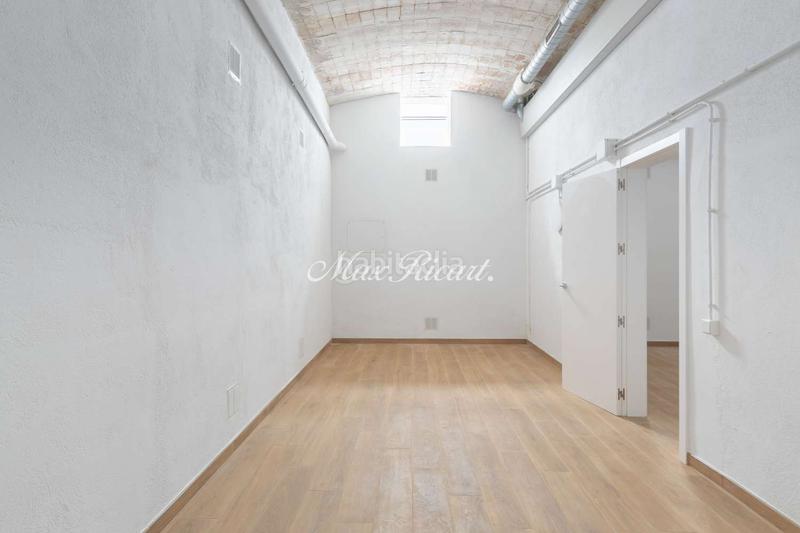 Foto 772851ad-5948-4f16-bbf8-c29c629310ac. Alquiler casa preciosa y rodeada de luz en sarriá en Barcelona