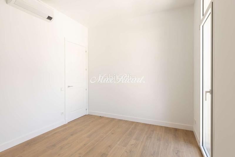 Foto df8ca430-c6b2-459d-9112-a25d7d66fdc1. Alquiler casa preciosa y rodeada de luz en sarriá en Barcelona