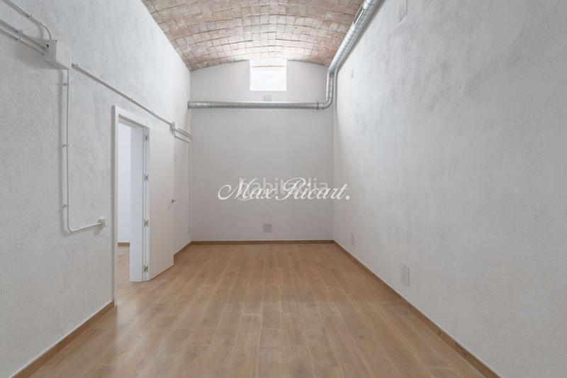 Foto f02f9a80-c11b-4b84-a10a-6bad61a47cc8. Alquiler casa preciosa y rodeada de luz en sarriá en Barcelona