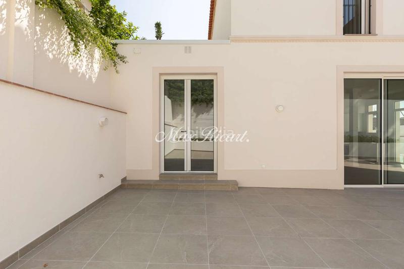 Foto 2d03f20c-2286-45af-87d6-91e46409e8f5. Lloguer casa amb calefacció aparcament a Sarrià Barcelona