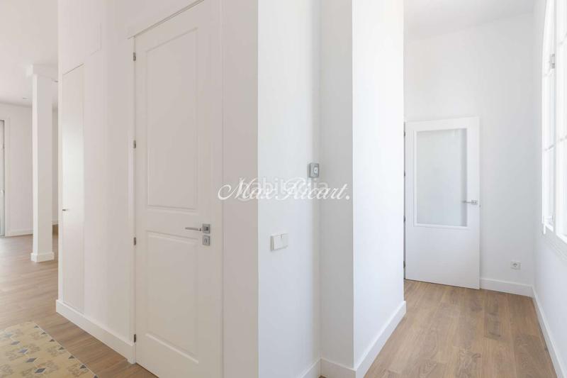 Foto c29b1c69-ff87-4bdf-912b-bc1a819481cf. Lloguer casa amb calefacció aparcament a Sarrià Barcelona