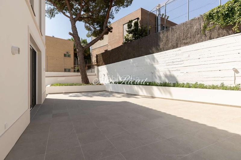 Foto c2af2c10-0bc6-45b0-b8e7-e6c63ac6ccc4. Lloguer casa amb calefacció aparcament a Sarrià Barcelona