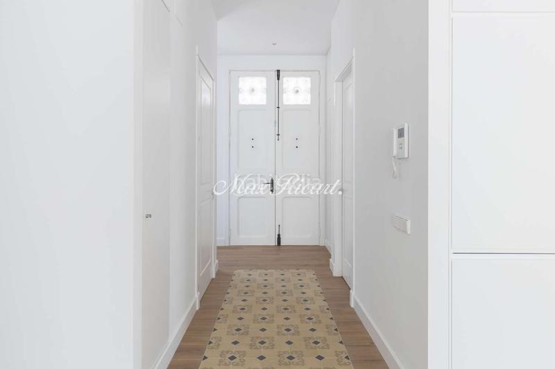 Foto d1972c0f-9a21-4ddb-90ea-1944c939ac97. Lloguer casa amb calefacció aparcament a Sarrià Barcelona