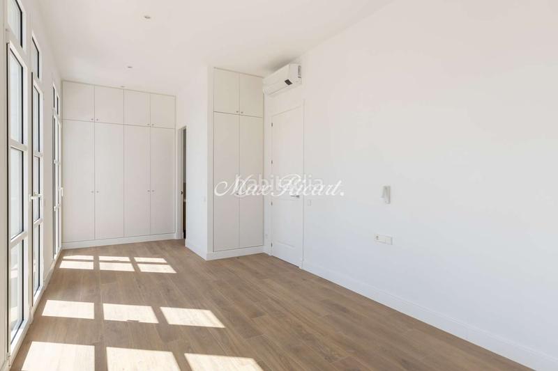 Foto ebe463c3-46eb-4da6-aafe-0a847999d515. Lloguer casa amb calefacció aparcament a Sarrià Barcelona