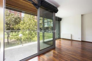Lloguer Pis a Tres Torres. Moderna vivienda en zona exclusiva turó park