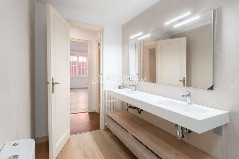 Foto 164e6e73-69e3-4325-bc18-67fc6b3020ce. Miete etagenwohnung mit heizung in Sant Gervasi - Galvany Barcelona