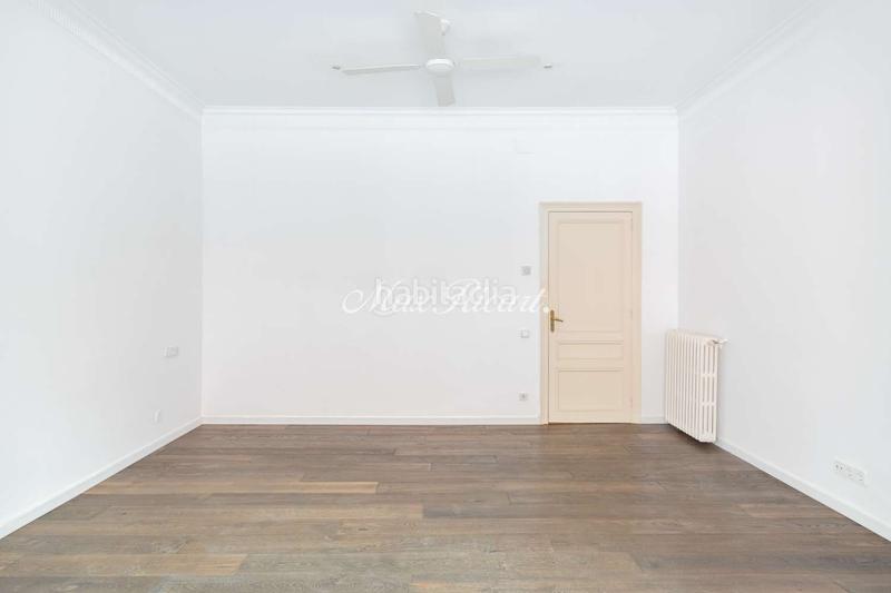 Foto 3f66d4bf-670e-4a8a-91c3-e352ba00b01b. Miete etagenwohnung mit heizung in Sant Gervasi - Galvany Barcelona