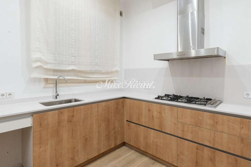 Foto 72e30df9-36c3-41df-a30d-93aa070bacf4. Miete etagenwohnung mit heizung in Sant Gervasi - Galvany Barcelona