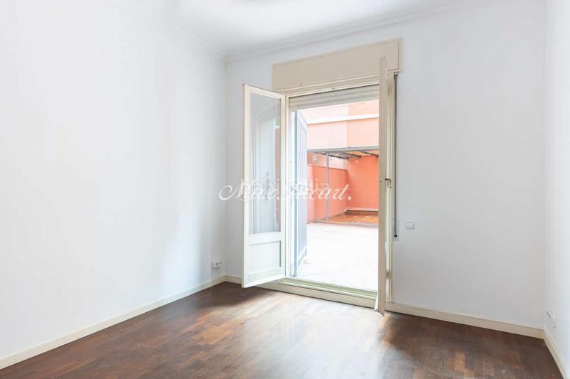 Foto 14b285c9-cb02-4ce8-9ac5-6eafa6d7edf6. Rent flat with heating in Sant Gervasi - Galvany Barcelona