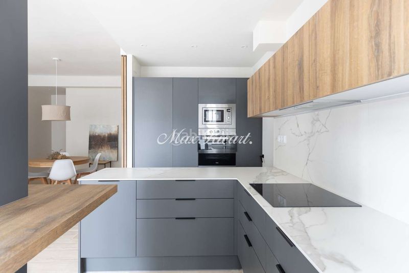 Foto 27c018f3-8ad0-48bd-87eb-ff99d428c818. Pis amb calefacció a Barri de les Corts Barcelona