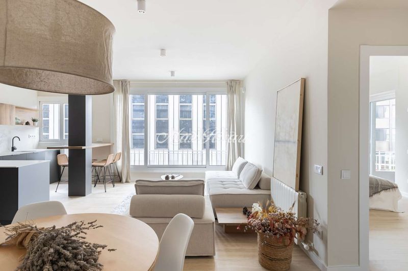 Foto 37d668f0-b108-4e86-9c3c-6560a11ef73e. Pis amb calefacció a Barri de les Corts Barcelona