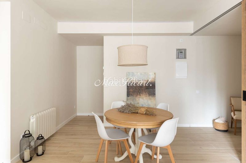 Foto 830b8abe-f2b8-40a5-9947-dc0f3b7f15c8. Pis amb calefacció a Barri de les Corts Barcelona