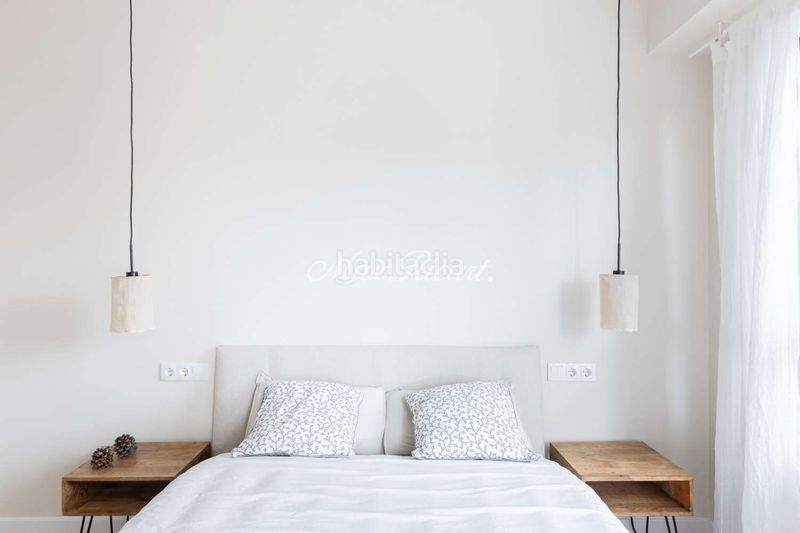 Foto a9c3ba26-869f-46b5-b3fa-e6090f0089c8. Pis amb calefacció a Barri de les Corts Barcelona