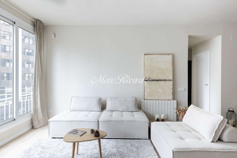 Foto c7d58c5a-c922-4f5f-b535-70ca73b6736d. Pis amb calefacció a Barri de les Corts Barcelona