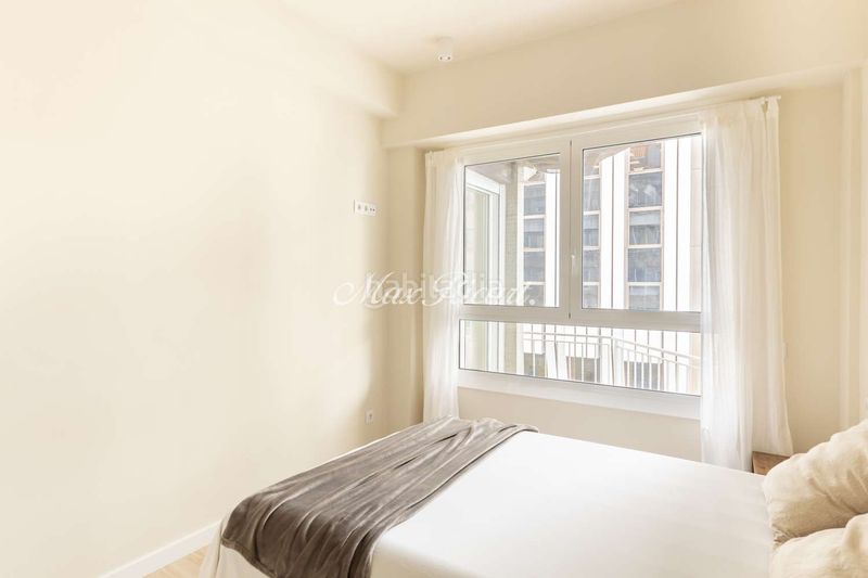 Foto d947e14a-8240-4c46-bc61-dd16a74ac172. Pis amb calefacció a Barri de les Corts Barcelona