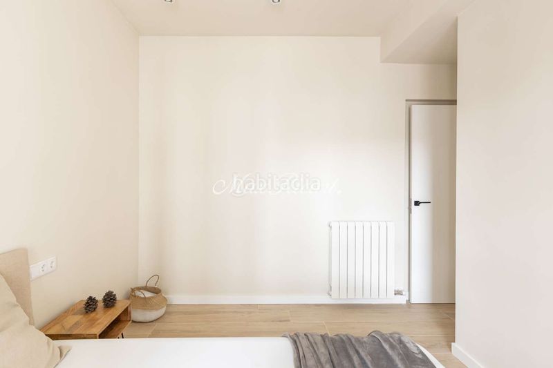 Foto e22ee6c5-a6ad-4e86-b190-6ac7be26f66a. Pis amb calefacció a Barri de les Corts Barcelona