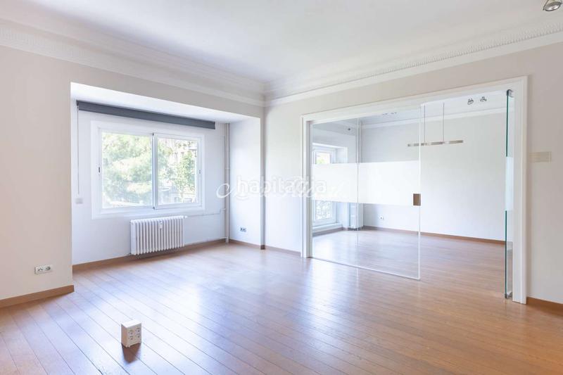 Foto 4d6824b3-c5d3-4f50-b500-8319656a5293. Location bureau avec chauffage dans Sant Gervasi - Galvany Barcelona